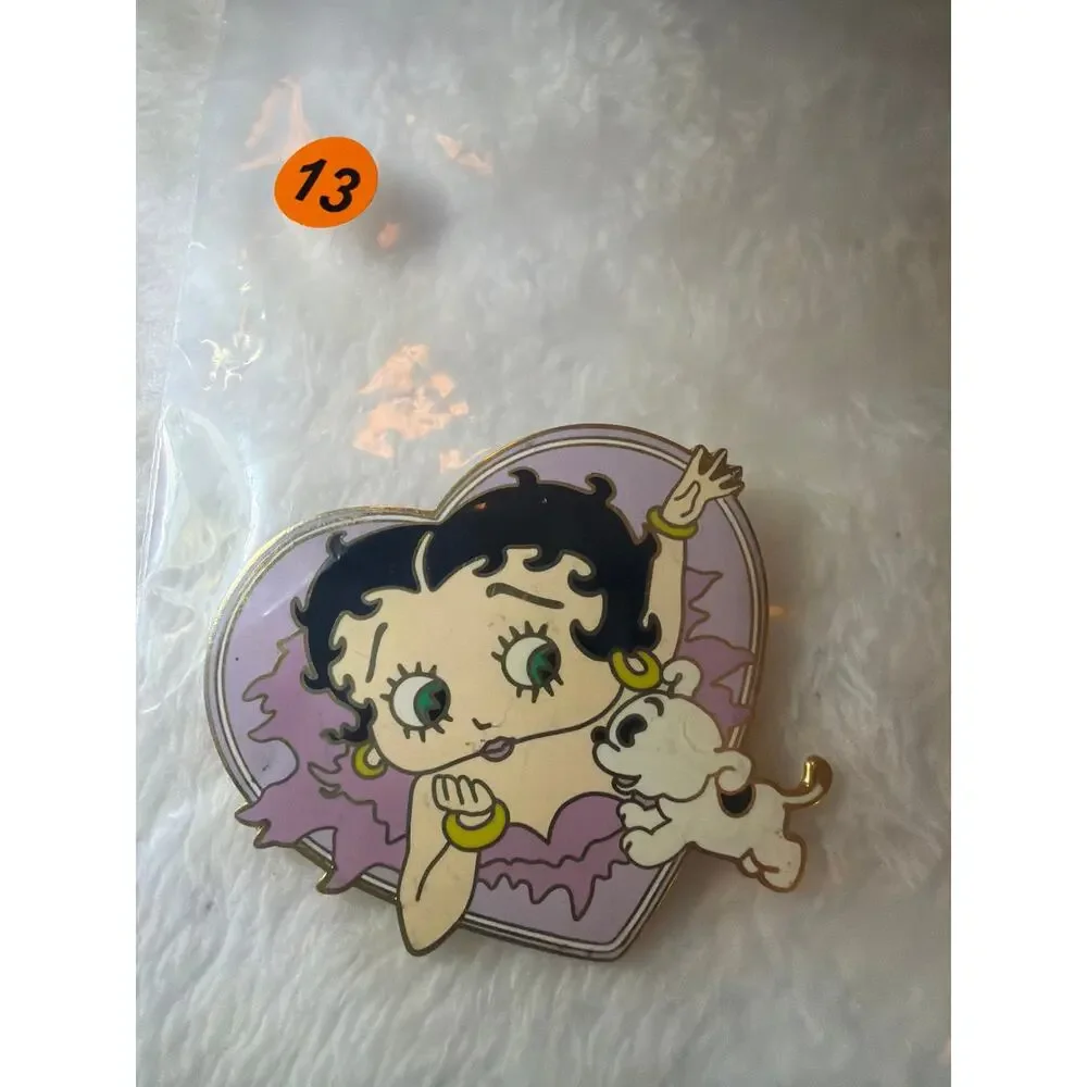 Vintage 2011 Betty Boop Pudgy Dog Heart Enamel Brooch Pin KFS Hearst